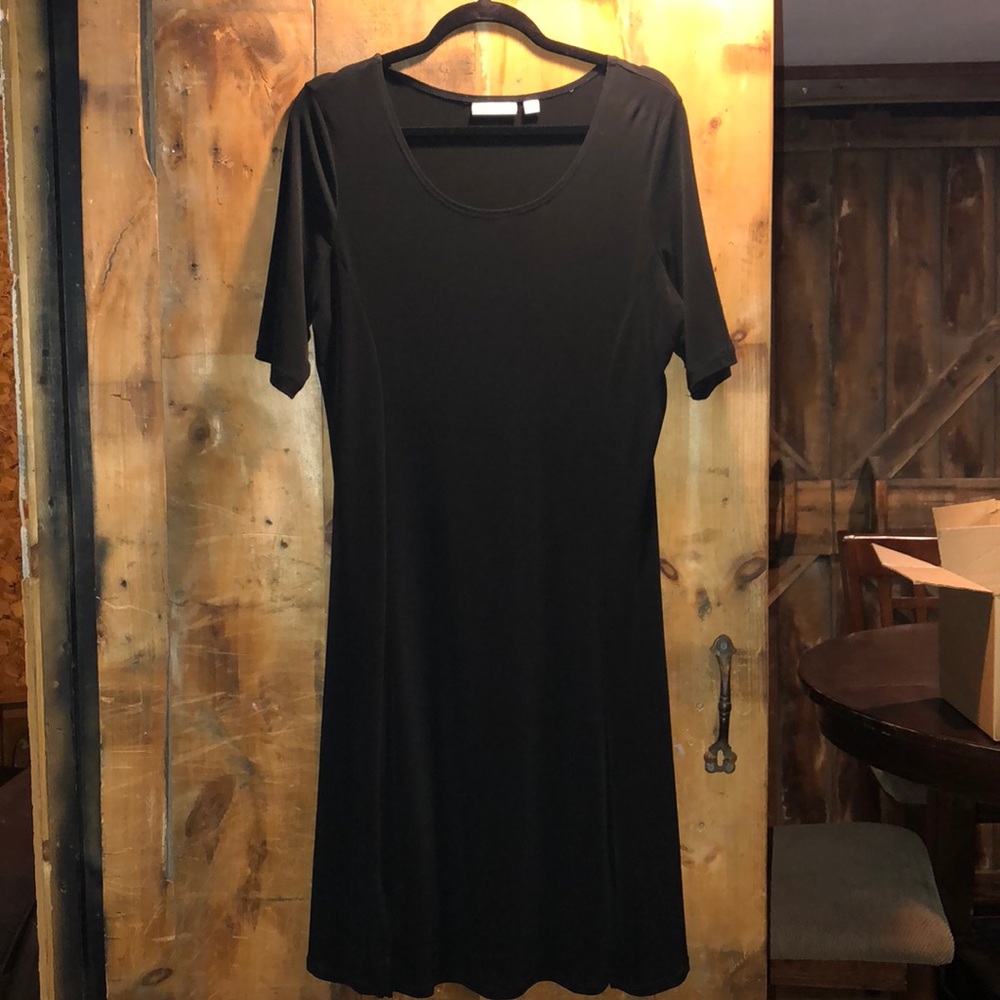 Susan Graver Black half sleeve dress
